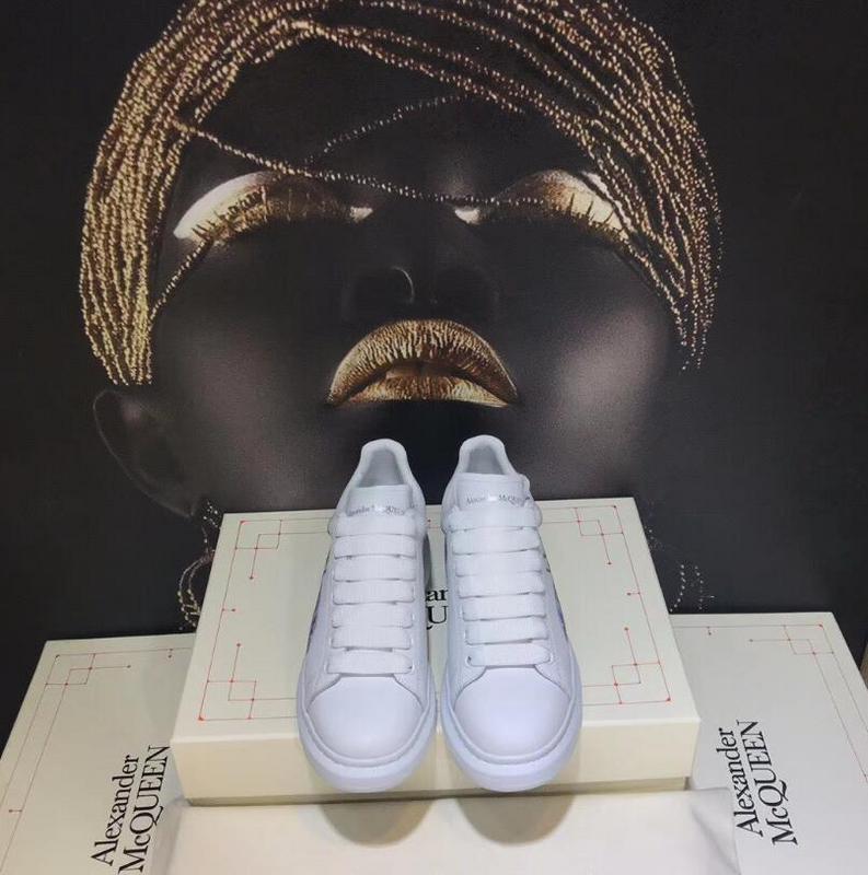 Luxe Touch Bags 

 - AQ Men SHoes - 420
