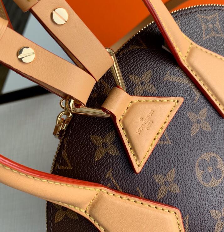 Luxe Touch Bags -   3015