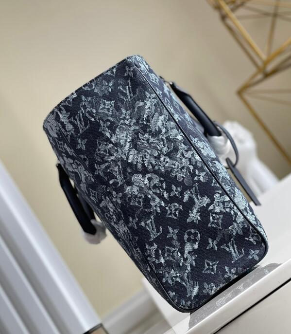 Luxe Touch Bags -   2572