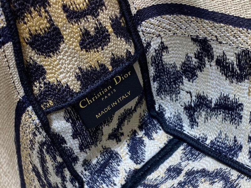 LTB - Luxe Touch Bags - 2202