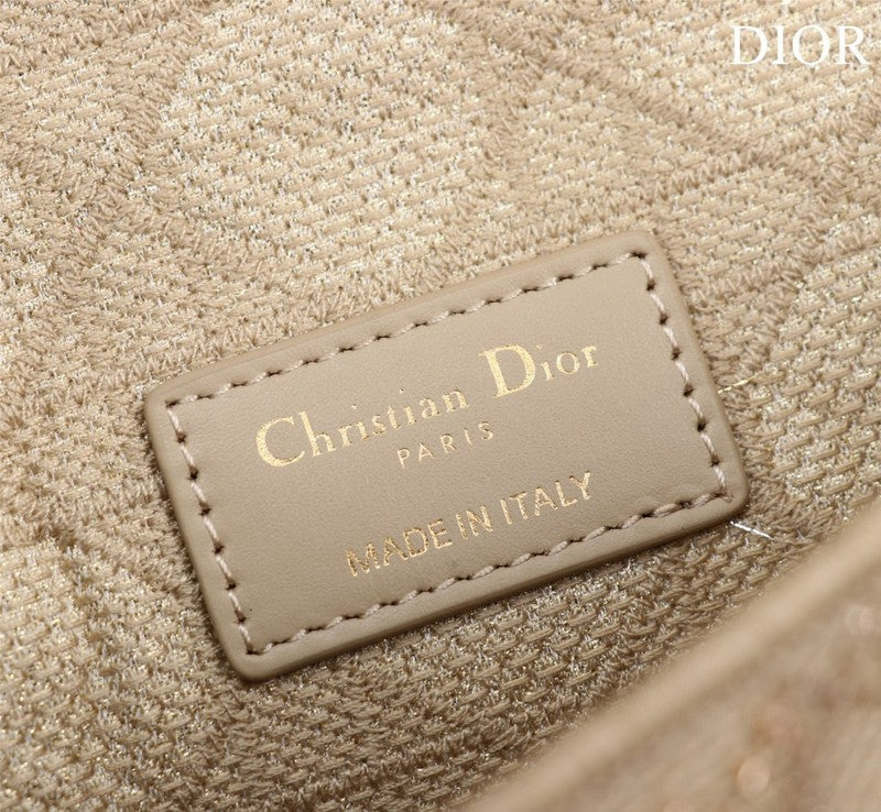 LTB - Luxe Touch Bags - 2014