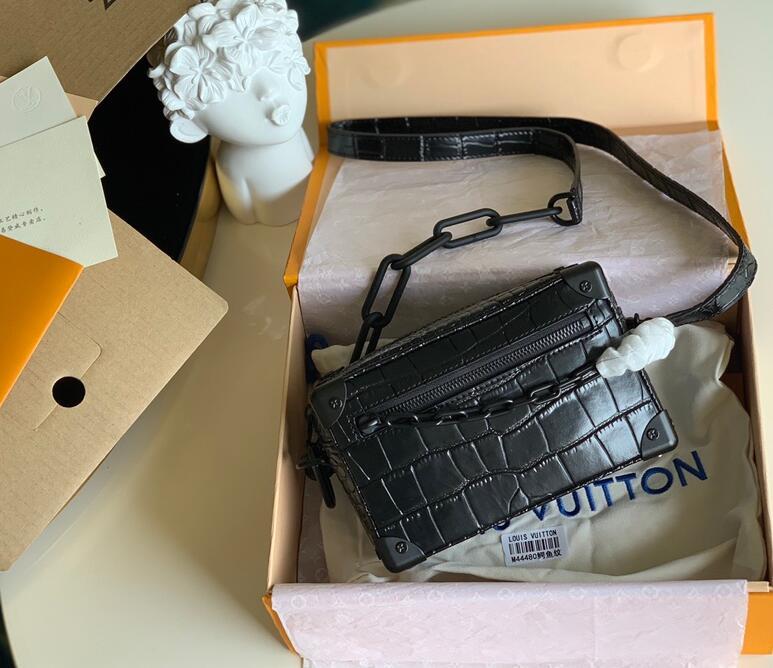 Luxe Touch Bags 

 - LTB Bags - 2532