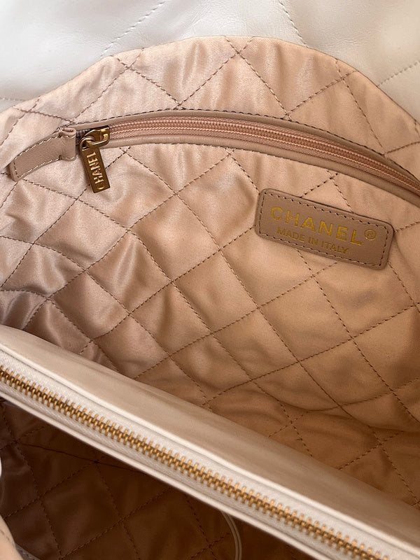 Luxe Touch Bags 

 -  Bags - 3225