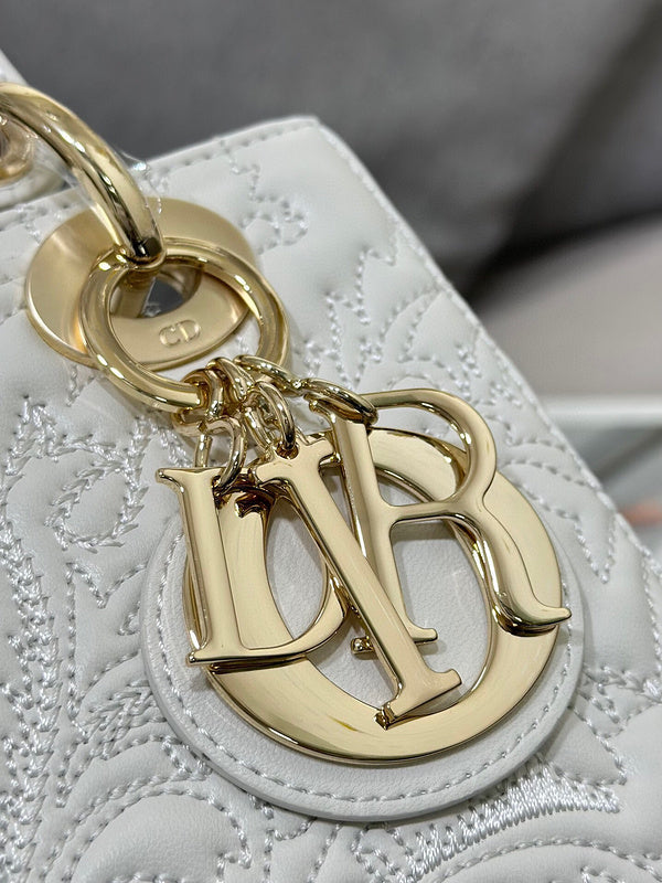 LTB - Luxe Touch Bags - 1206