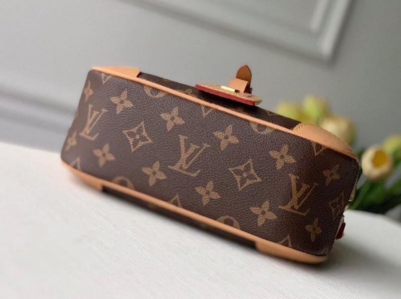 Luxe Touch Bags -   3155