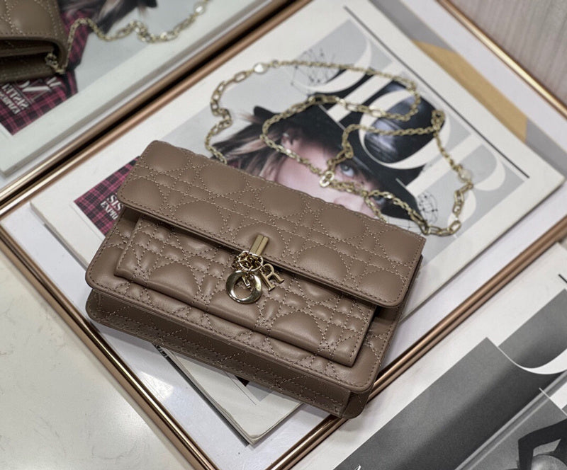 LTB - Luxe Touch Bags - 499
