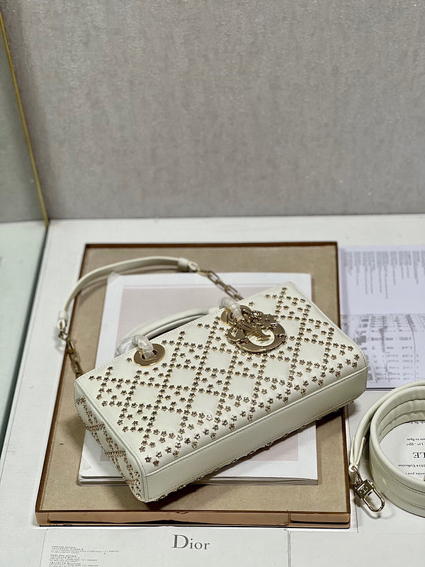 LTB - Luxe Touch Bags - 1805