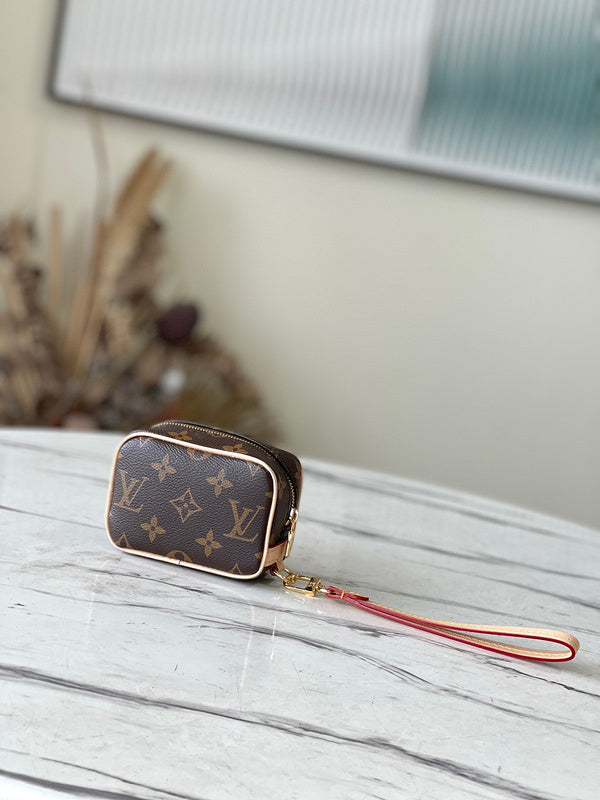 Fashion Luxe Touch bags - 4858