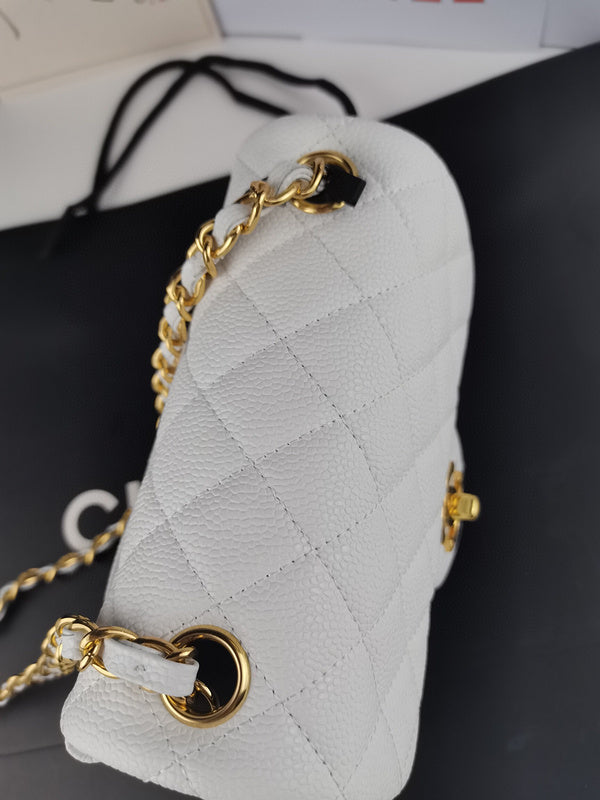 Luxe Touch Bags 

 -  Bags - 3374