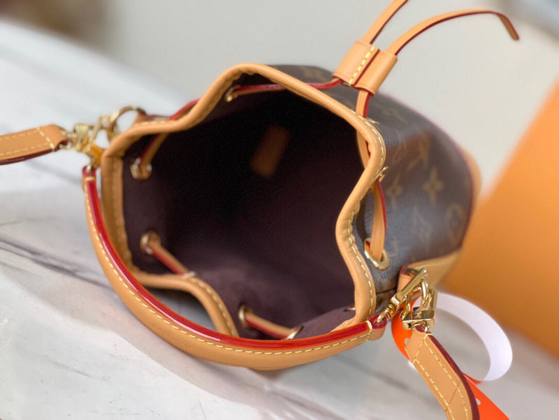 Fashion Luxe Touch bags - 4664