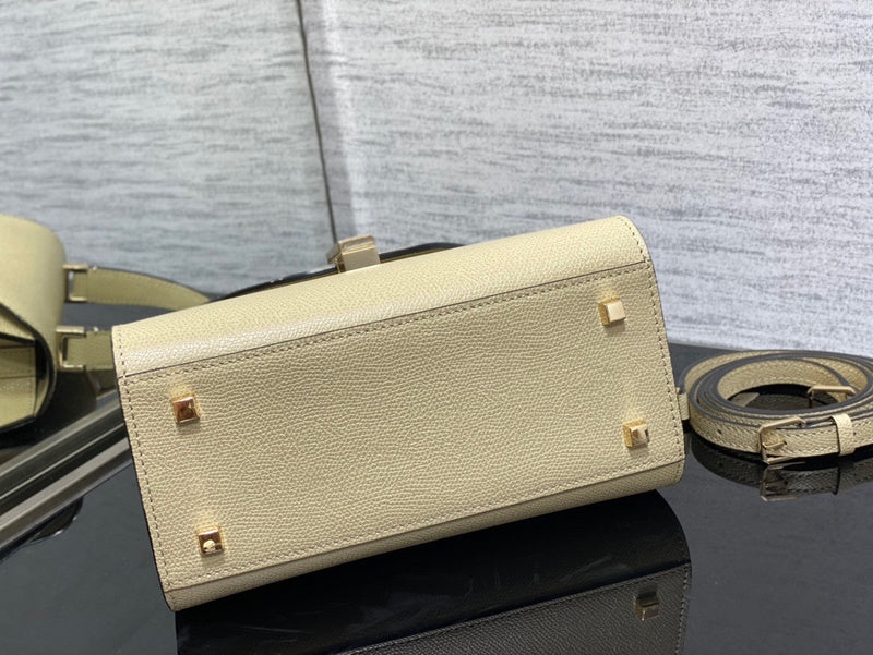 Luxe Touch Bags - HMS Bags - 011