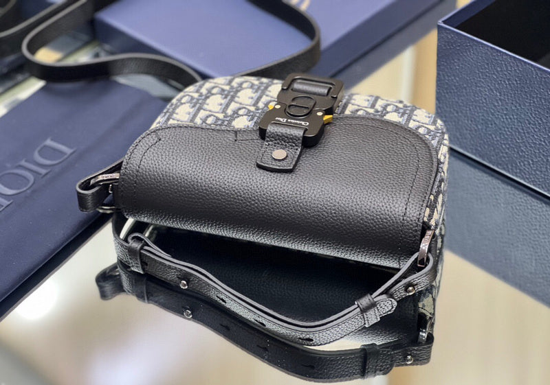 LTB - Luxe Touch Bags - 1335