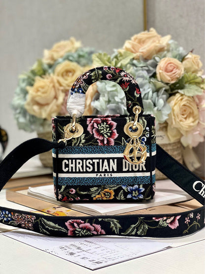 LTB - Luxe Touch Bags - 126