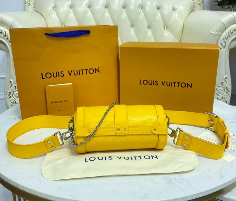 Luxe Touch Bags -   2400