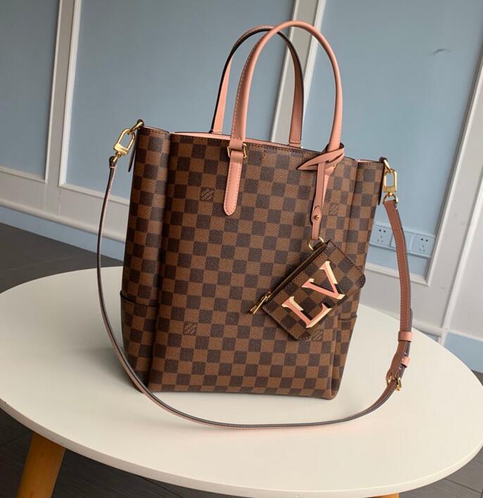 Luxe Touch Bags -   3079