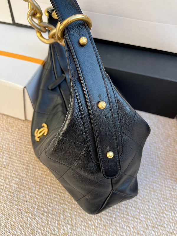 Luxe Touch Bags 

 -  Bags - 3438