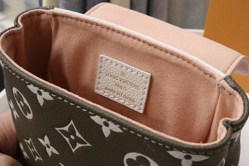 Luxe Touch Fashion LTB-Bags - 16824
