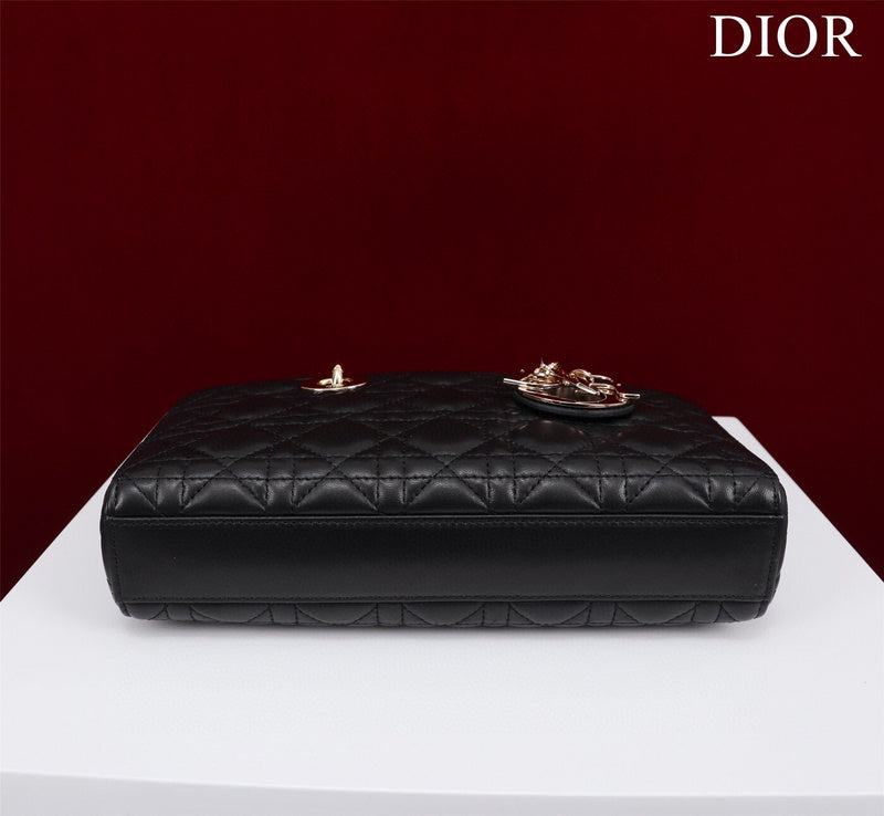 LTB - Luxe Touch Bags - 200