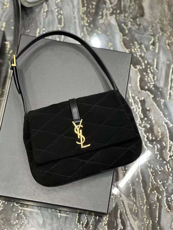 Luxe Touch - SLY Bags 544
