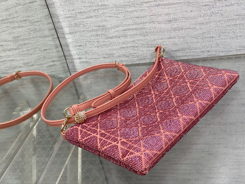 LTB - Luxe Touch Bags - 031