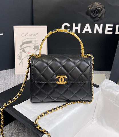 Luxe Touch Bags 

 -  Bags - 2940