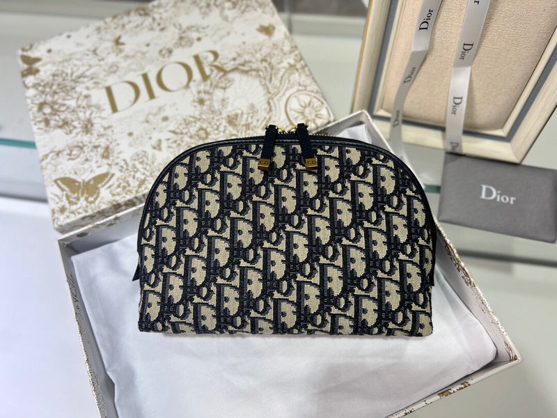 LTB - Luxe Touch Bags - 587
