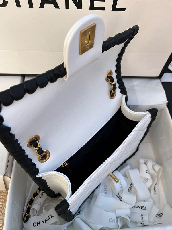 Luxe Touch Bags 

 -  Bags - 3437