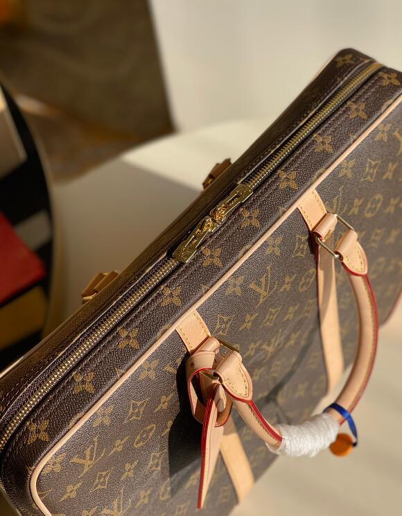 Luxe Touch Bags -   2545