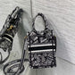 LTB - Luxe Touch Bags - 250