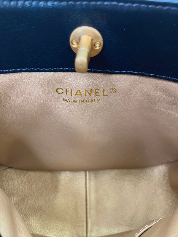Luxe Touch Bags 

 -  Bags - 3386