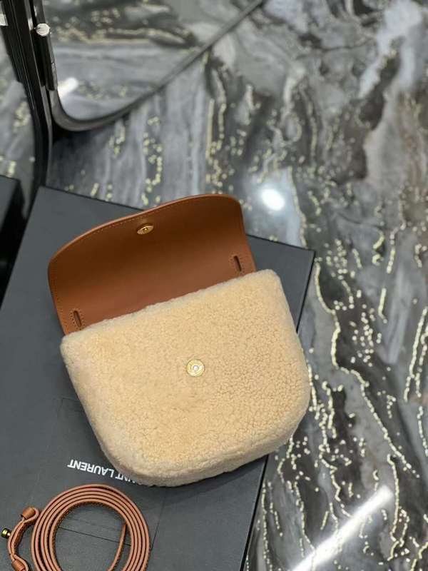 Luxe Touch - SLY Bags 547