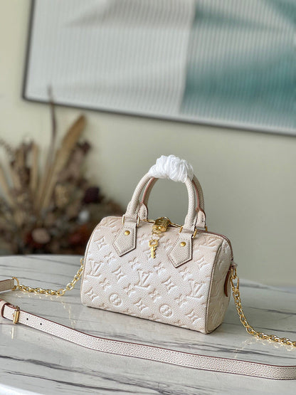Fashion Luxe Touch bags - 4925