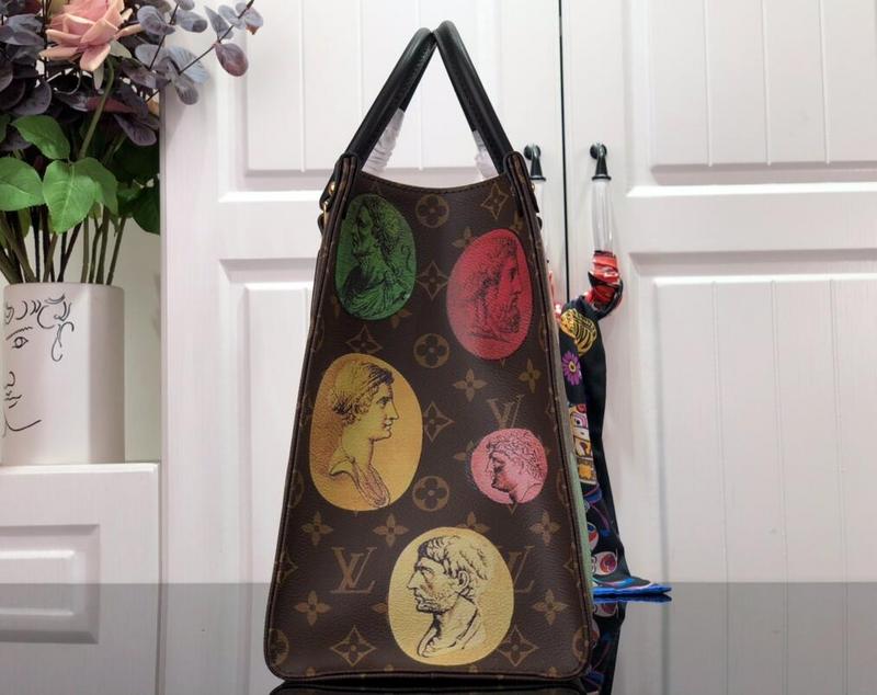 Luxe Touch Bags -   2129
