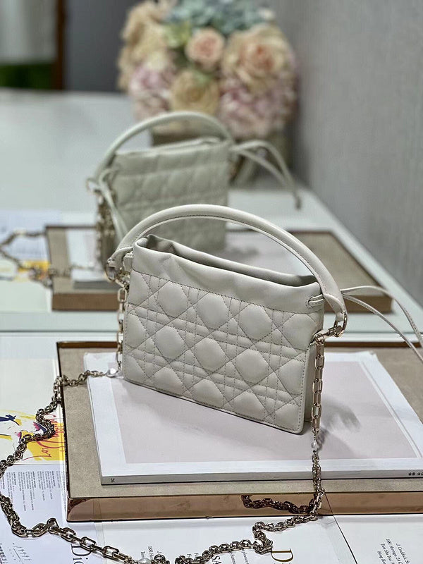 LTB - Luxe Touch Bags - 1627