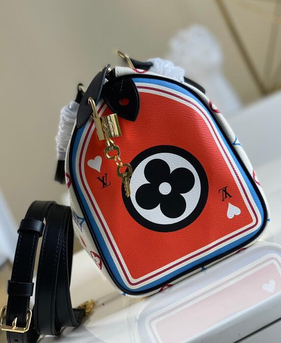 Luxe Touch Bags -   2580