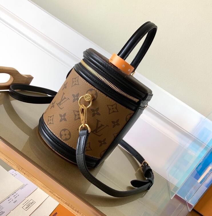 Luxe Touch Bags -   2527