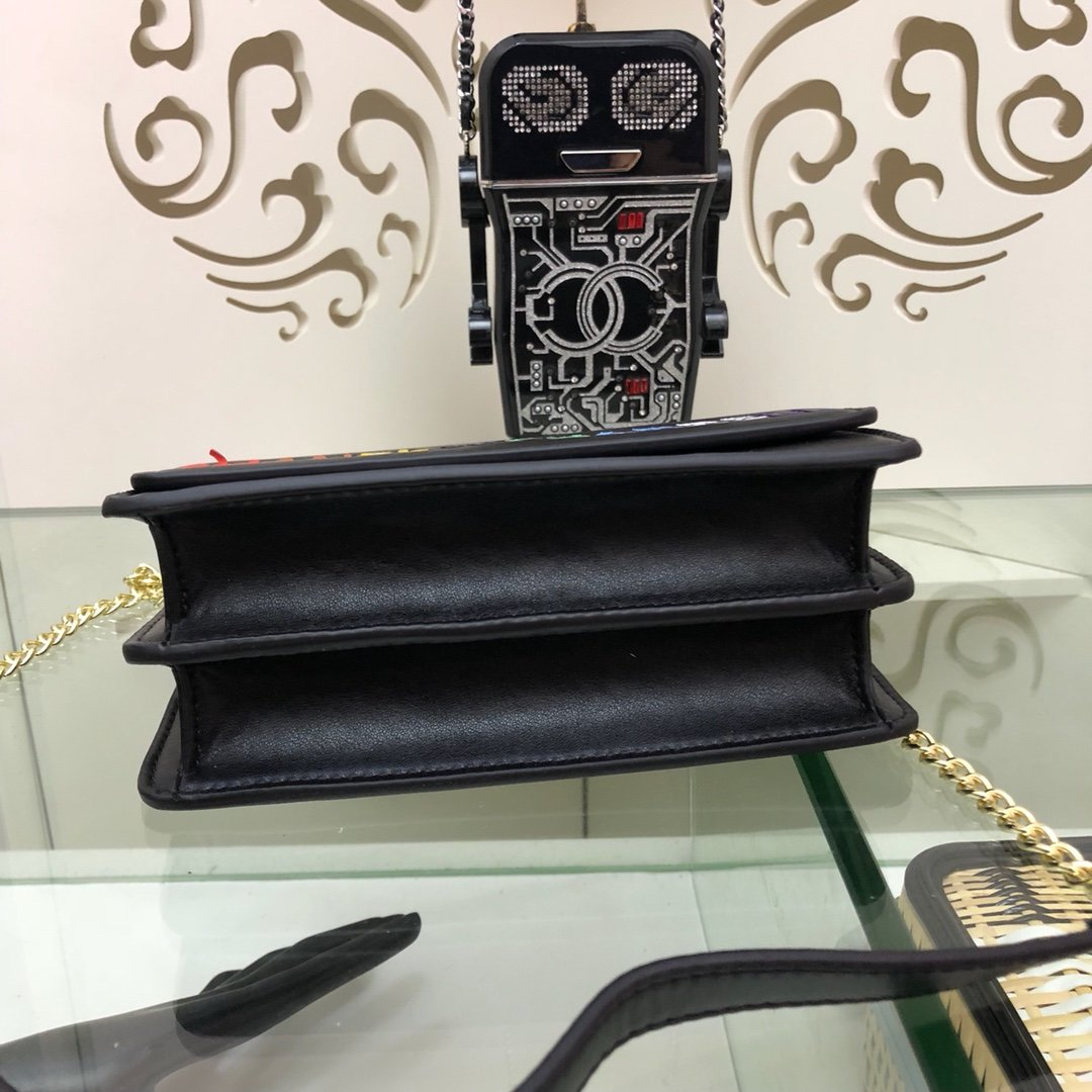 Luxe Touch Bags