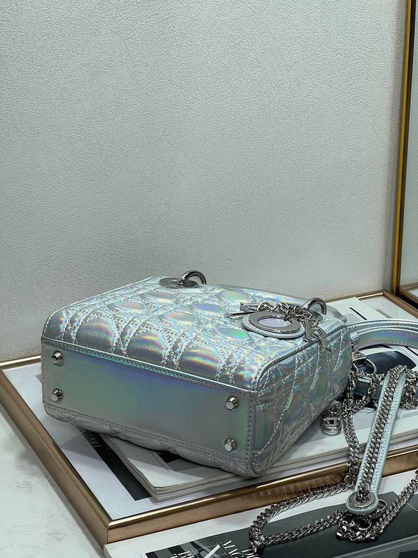 LTB - Luxe Touch Bags - 697