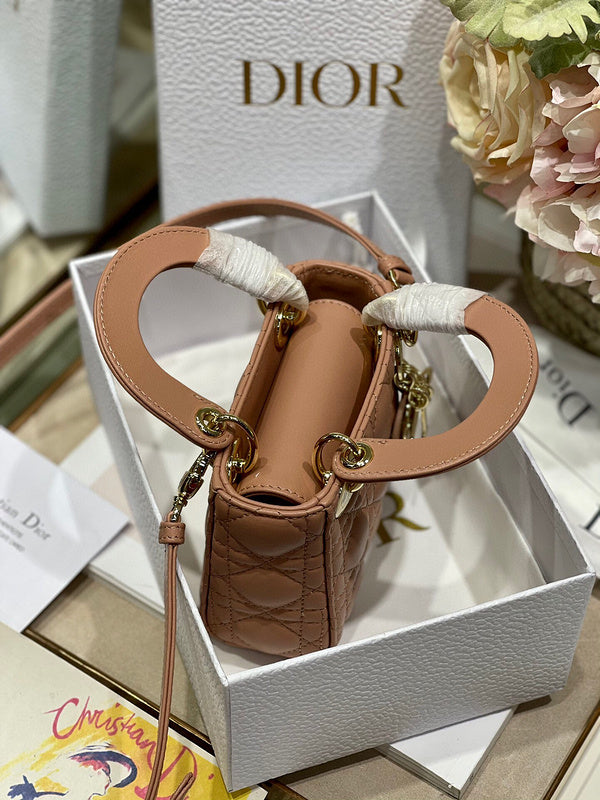 LTB - Luxe Touch Bags - 044