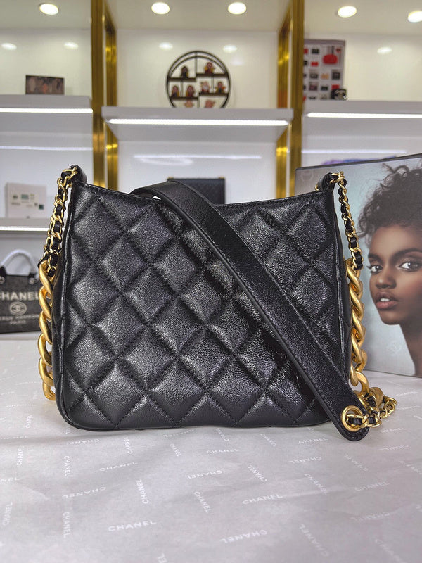 Luxe Touch Bags 

 -  Bags - 3386