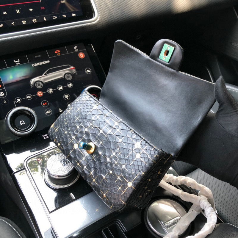 Luxe Touch Bags 

 -  Bags - 2952