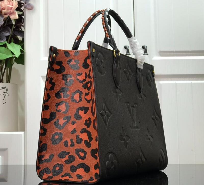 Luxe Touch Bags -   2374