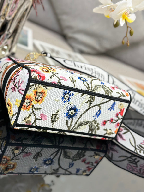 LTB - Luxe Touch Bags - 203