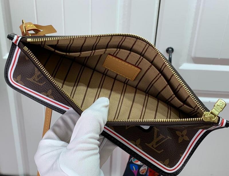 Luxe Touch Bags 

 - LTB Bags - 2656