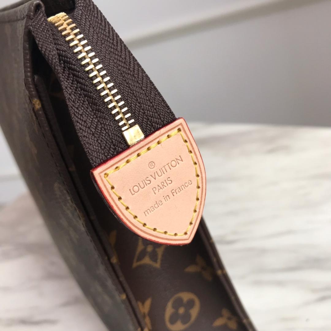 Luxe Touch Bags