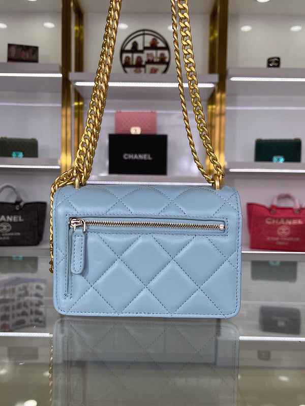 Luxe Touch Bags 

 -  Bags - 3372