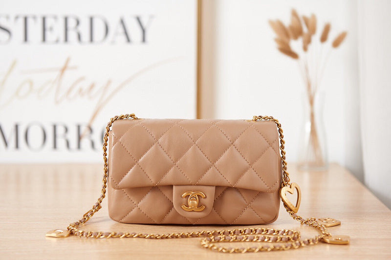 Luxe Touch Bags 

 -  Bags - 2950