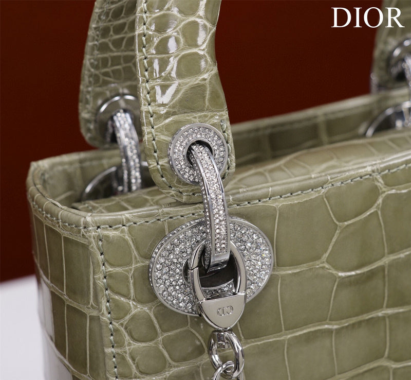 LTB - Luxe Touch Bags - 1645