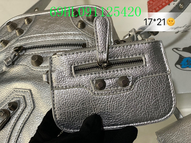 Luxe Touch Fashion - BGA Bags - 1972