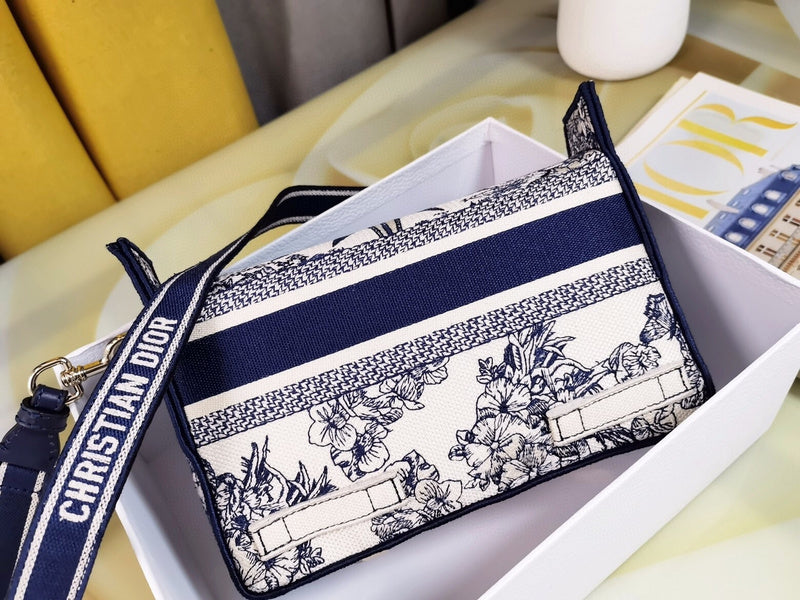 LTB - Luxe Touch Bags - 1670